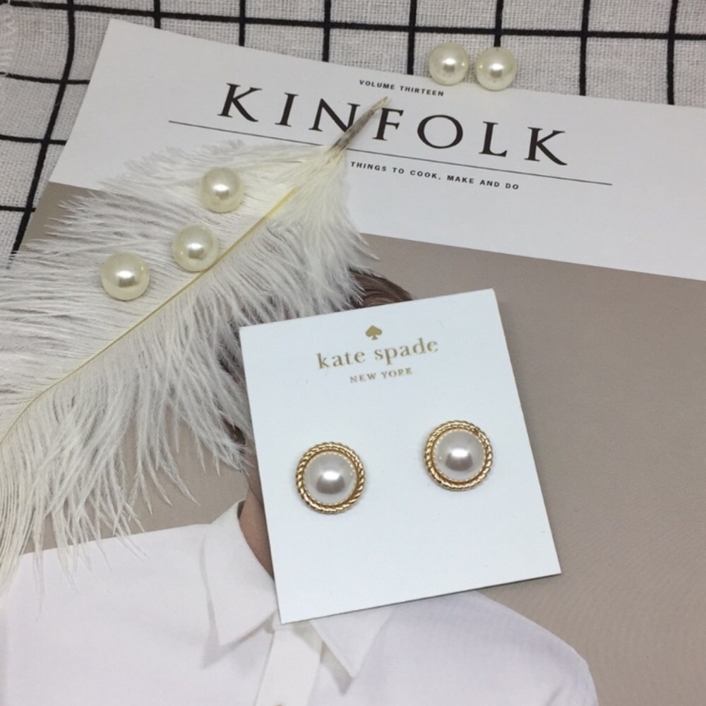 Kate Spade Greek Pearl Stud - Picture 6 of 6